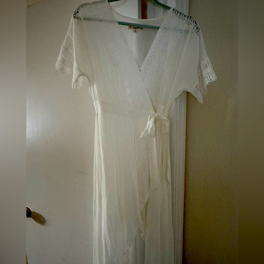 Brand new never worn, size small dress from magnolia boutique